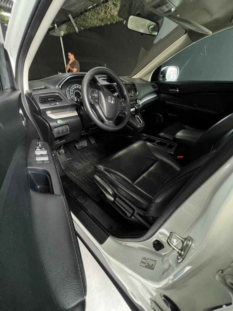 
								HONDA CR-V 2.4L 5DR 2WD LXC full									