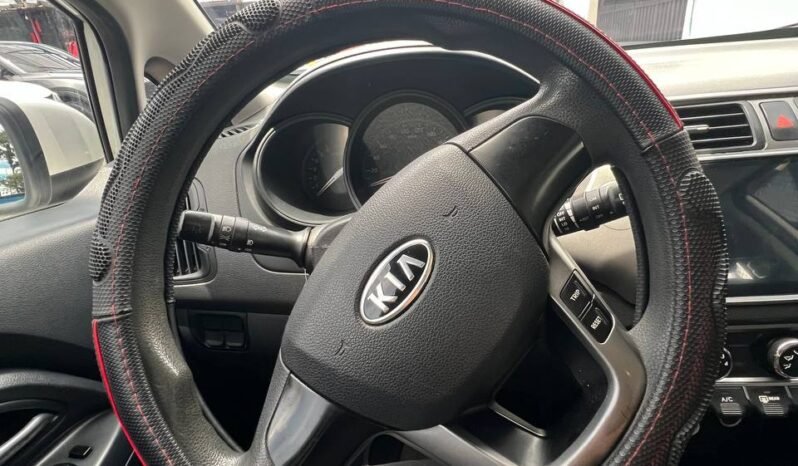 
								KIA RIO UB EX HB 1.4 MT full									