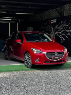 MAZDA 2 GRAND TOURING 1.5L AT