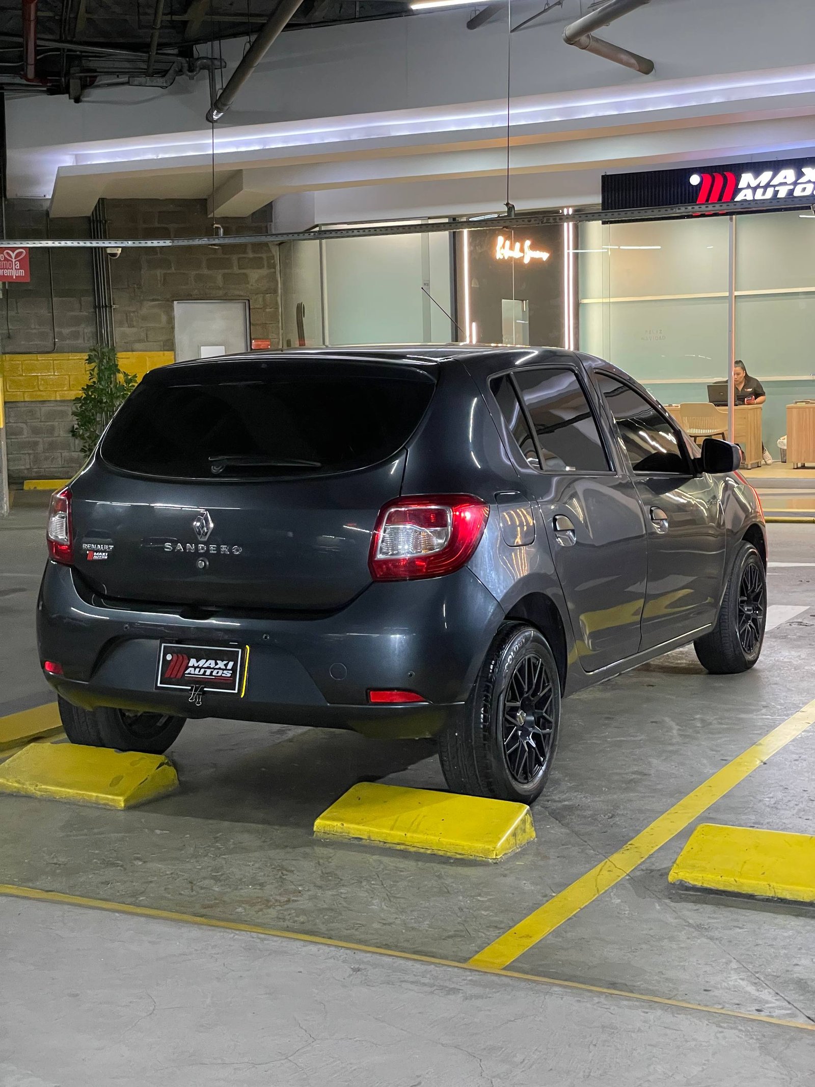 RENAULT SANDERO LIFE MT 1.6 HB