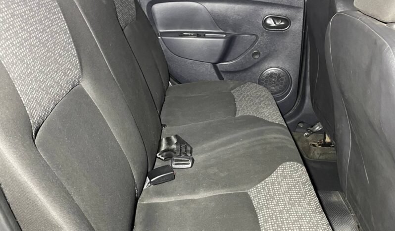 
								RENAULT SANDERO LIFE MT 1.6 HB full									