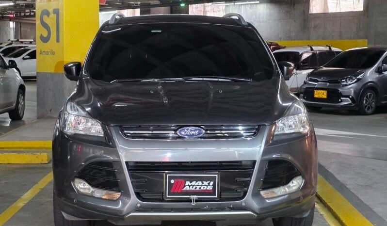 
								FORD ESCAPE TITANIUM AT 4X4 full									