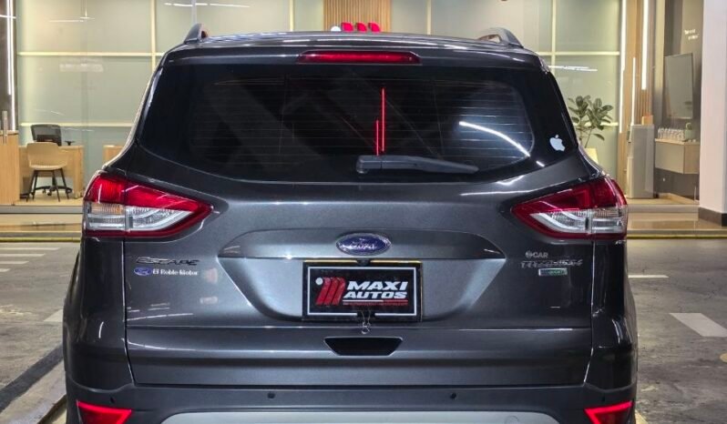 
								FORD ESCAPE TITANIUM AT 4X4 full									