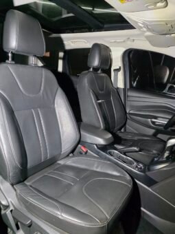 
										FORD ESCAPE TITANIUM AT 4X4 full									