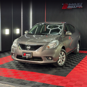 NISSAN VERSA ADVANCE AT 1.6