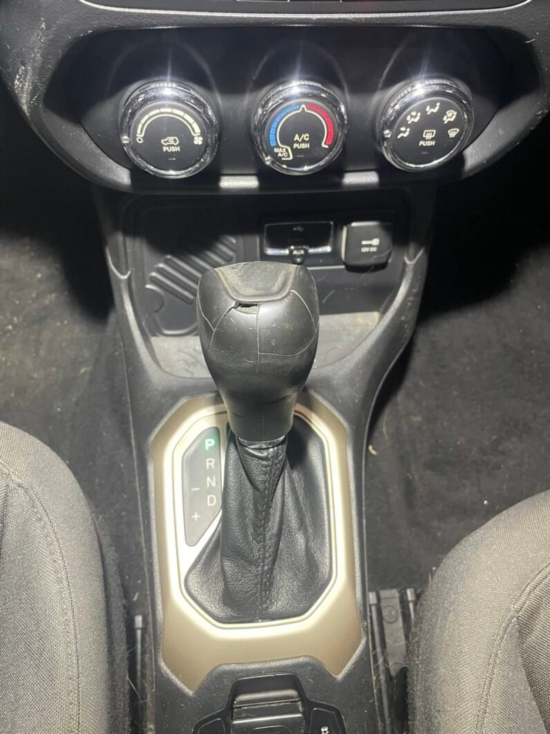 
								JEEP RENEGADE full									