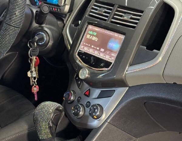 
								CHEVROLET SONIC LT 1.6  AT SEDAN full									