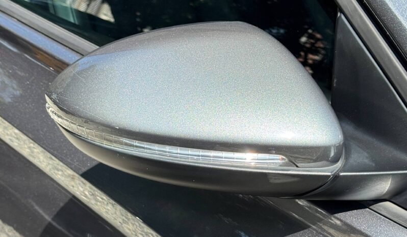 
								VOLKSWAGEN JETTA HIGHLINE TSI 1.4 AT full									