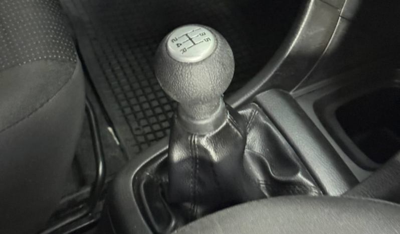 
								SUZUKI SWIFT 1.2 MT HB full									