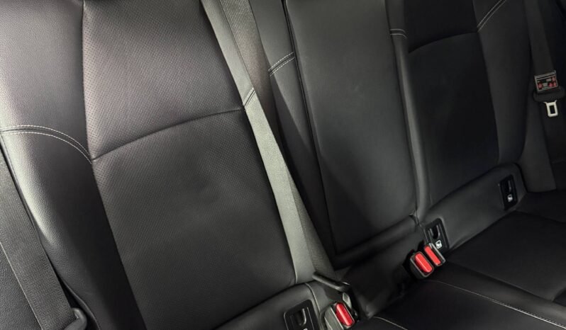 
								TOYOTA COROLLA XEI AT 1.8 HIBRIDO full									