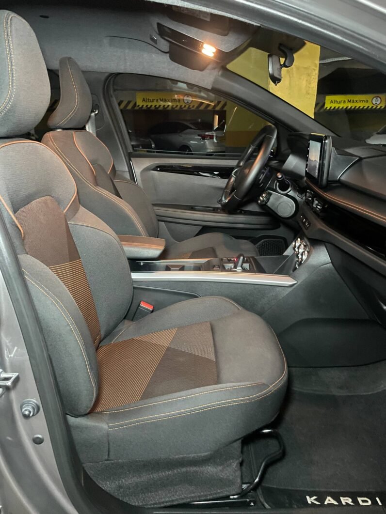 
								RENAULT KARDIAN TECHNO 1.0L TURBO AT full									