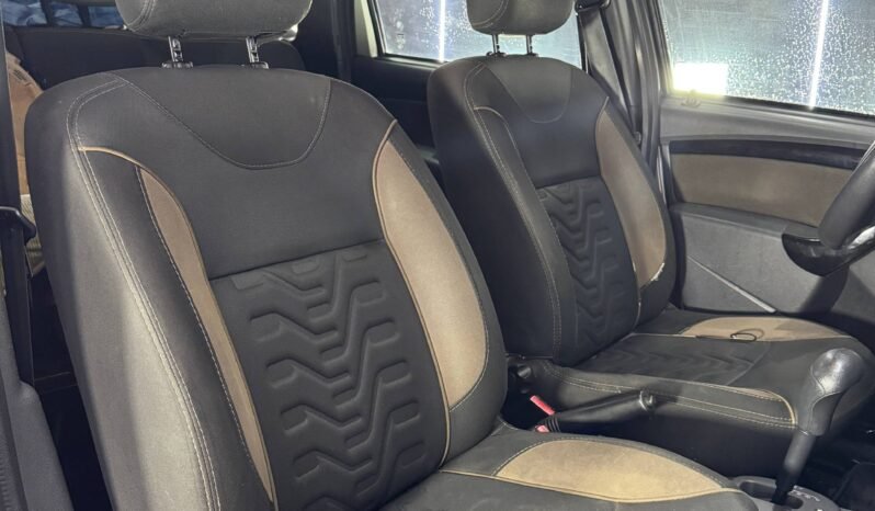
								RENAULT DUSTER DYNAMIQUE AT 4X2 2.0 full									