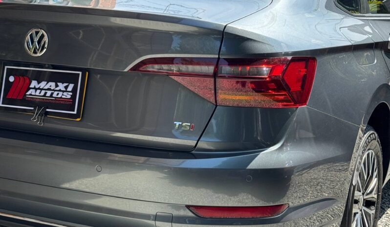 
								VOLKSWAGEN JETTA HIGHLINE TSI 1.4 AT full									