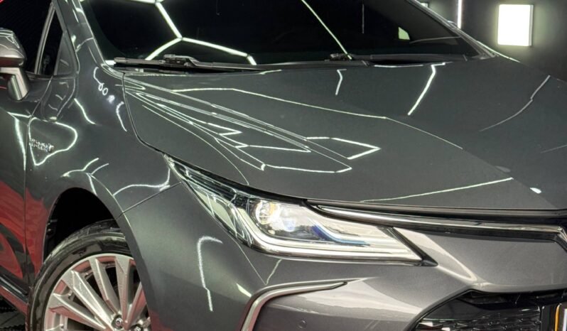 
								TOYOTA COROLLA XEI AT 1.8 HIBRIDO full									