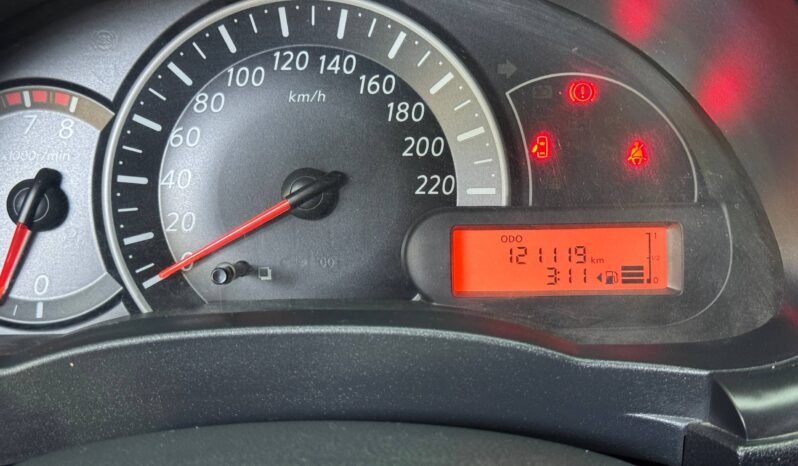 
								NISSAN MARCH ACTIVE MT 1.6 full									