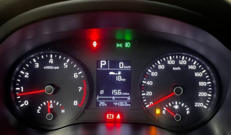 
								KIA RIO ZENITH AT 1.4 HB full									