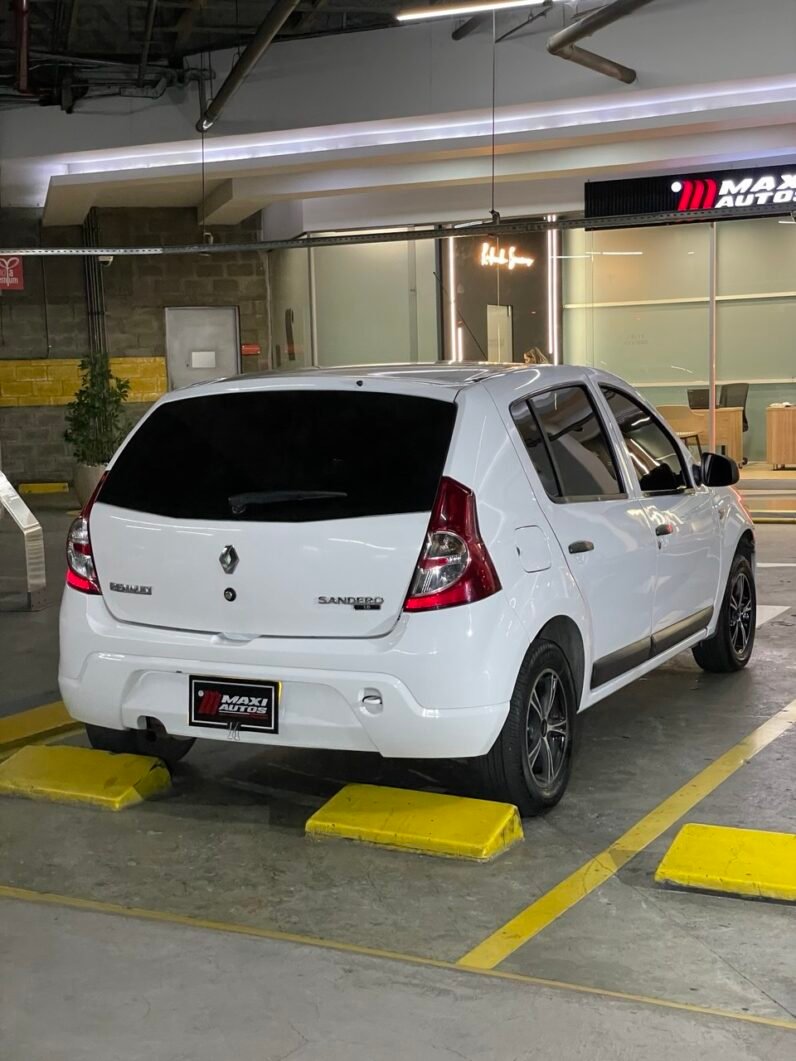 
								RENAULT SANDERO EXPRESSION 1.6 MT full									