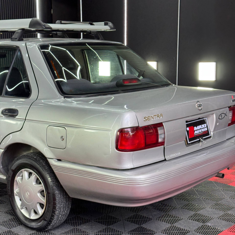 
								NISSAN SENTRA B13 1.6 AT SEDAN full									