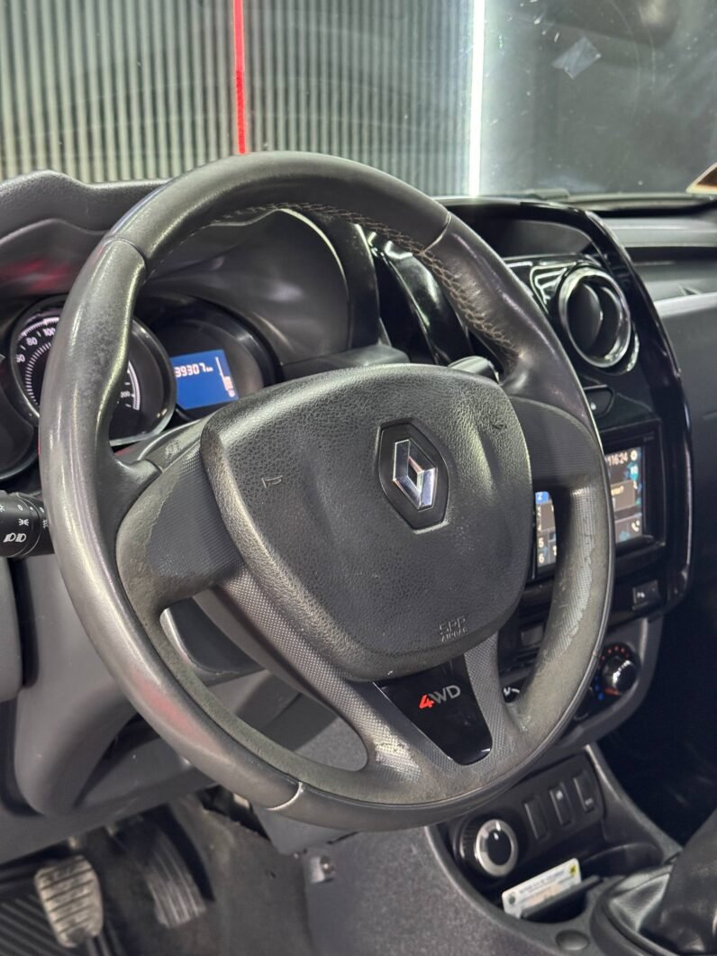 
								RENAULT DUSTER DYNAMIQUE 4X4 MT 2.0 (FUE PLACA PÚBLICA) full									