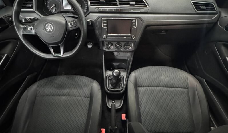 
								VOLKSWAGEN VOYAGE COMFORTLINE MT 1.6L full									