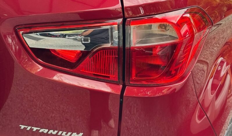 
								FORD ECOSPORT TITANIUM AT 4X2 full									