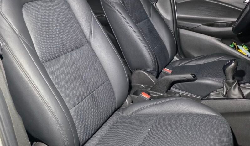 
								CHEVROLET ONIX LT TURBO MT 1.0 SEDAN full									