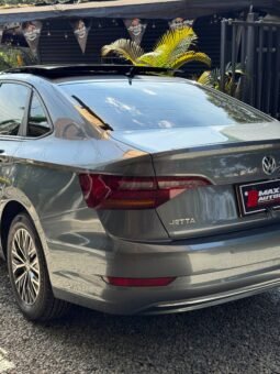 
										VOLKSWAGEN JETTA HIGHLINE TSI 1.4 AT full									