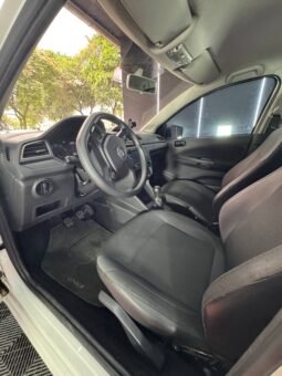 
										VOLKSWAGEN VOYAGE COMFORTLINE MT 1.6L full									
