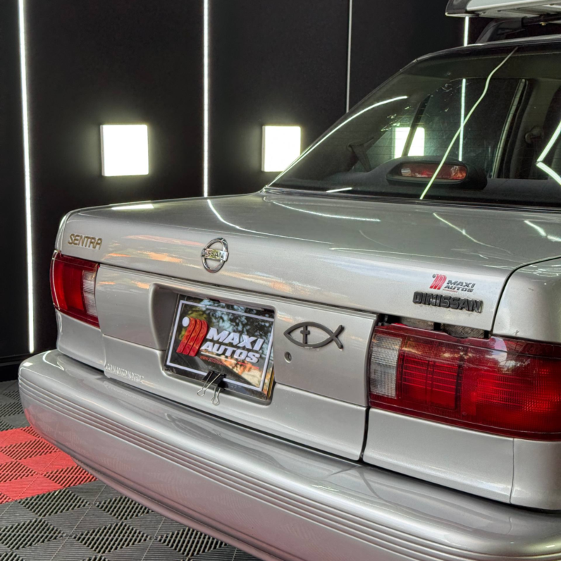 
								NISSAN SENTRA B13 1.6 AT SEDAN full									