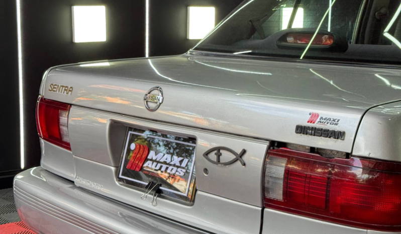 
								NISSAN SENTRA B13 1.6 AT SEDAN full									