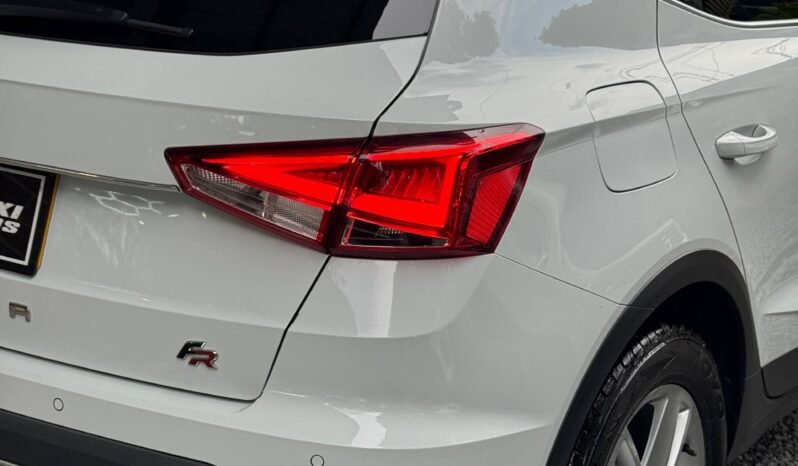 
								SEAT ARONA FR AUT 1.6L full									