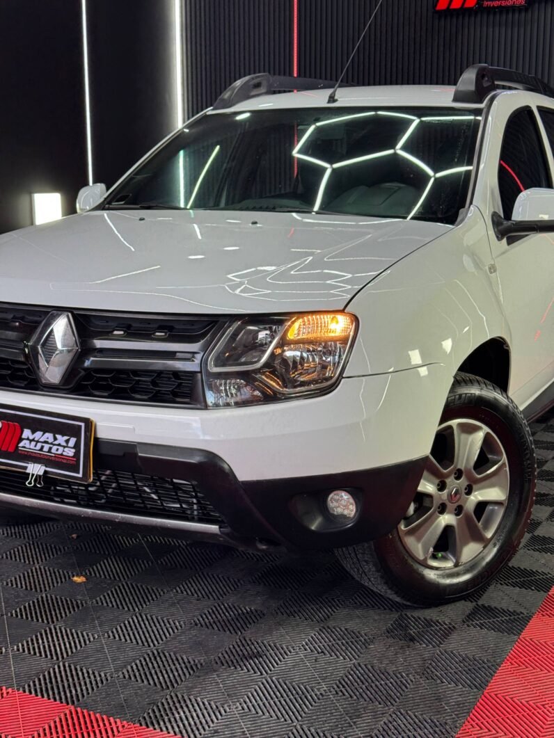 
								RENAULT DUSTER DYNAMIQUE 4X4 MT 2.0 (FUE PLACA PÚBLICA) full									