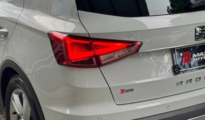 
								SEAT ARONA FR AUT 1.6L full									