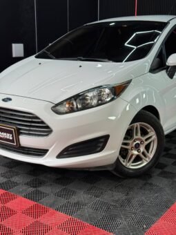
										FORD FIESTA SE MT 1.6 SD full									
