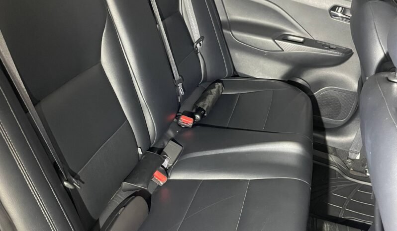 
								NISSAN VERSA ADVANCE AT 1.6 full									