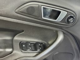 
										FORD FIESTA TITANIUM AT 1.6 full									