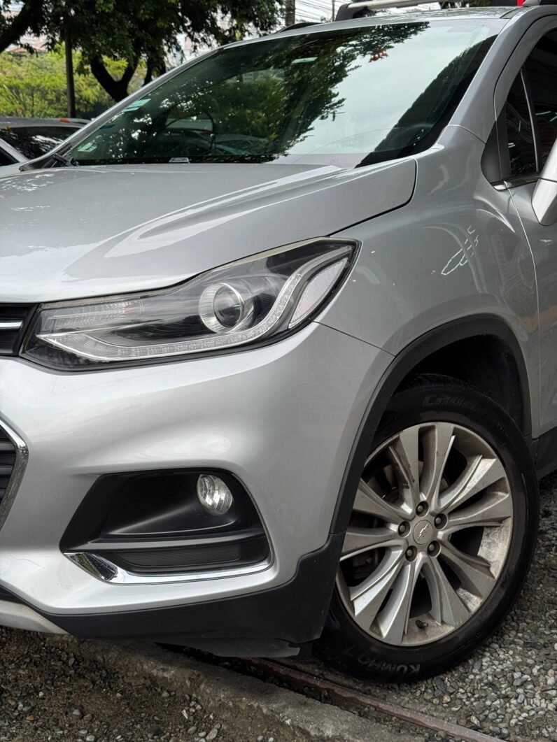 
								CHEVROLET TRACKER LTZ AT 4X4 1.8 CON GAS NATURAL VEHICULAR full									