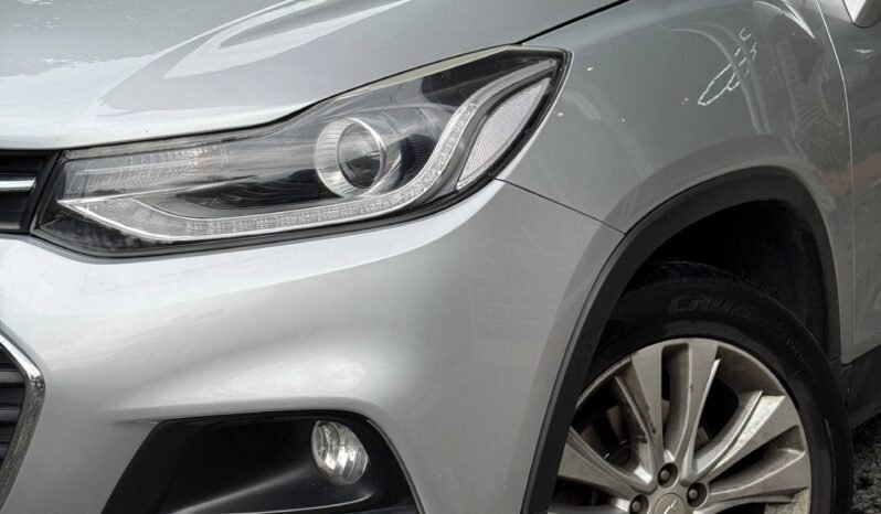 
								CHEVROLET TRACKER LTZ AT 4X4 1.8 CON GAS NATURAL VEHICULAR full									
