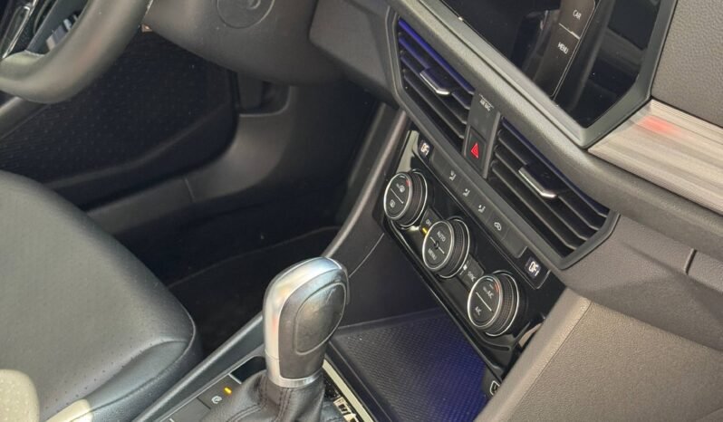 
								VOLKSWAGEN JETTA HIGHLINE TSI 1.4 AT full									