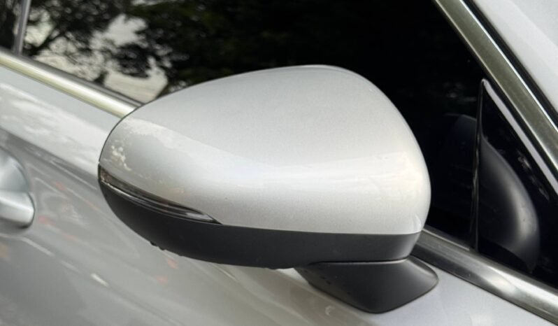 
								MERCEDES-BENZ A200 SEDAN AT 1.3CC TURBO full									
