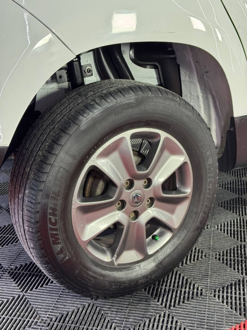 
								RENAULT DUSTER DYNAMIQUE 4X4 MT 2.0 (FUE PLACA PÚBLICA) full									