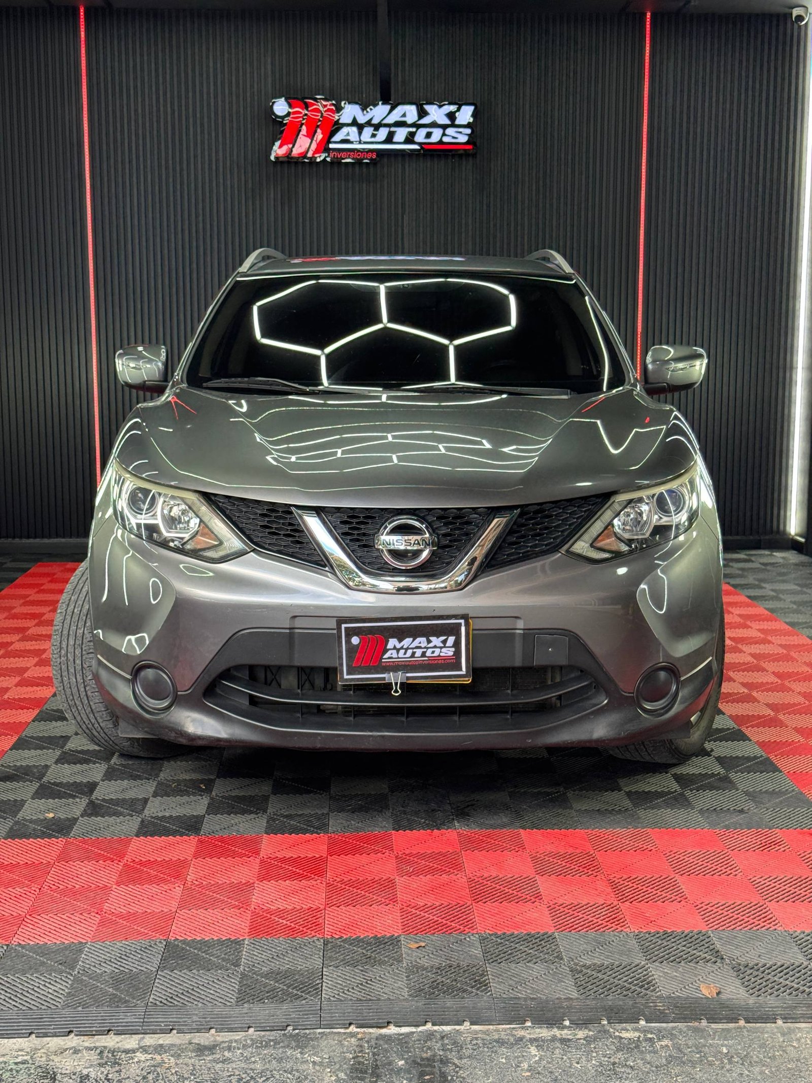 NISSAN QASHQAI SENSE MT 2.0 4X2