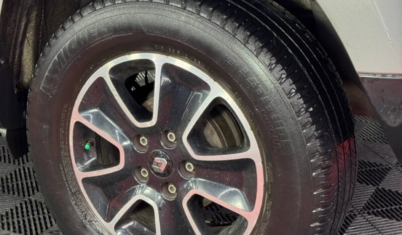 
								RENAULT DUSTER DYNAMIQUE AT 4X2 2.0 full									