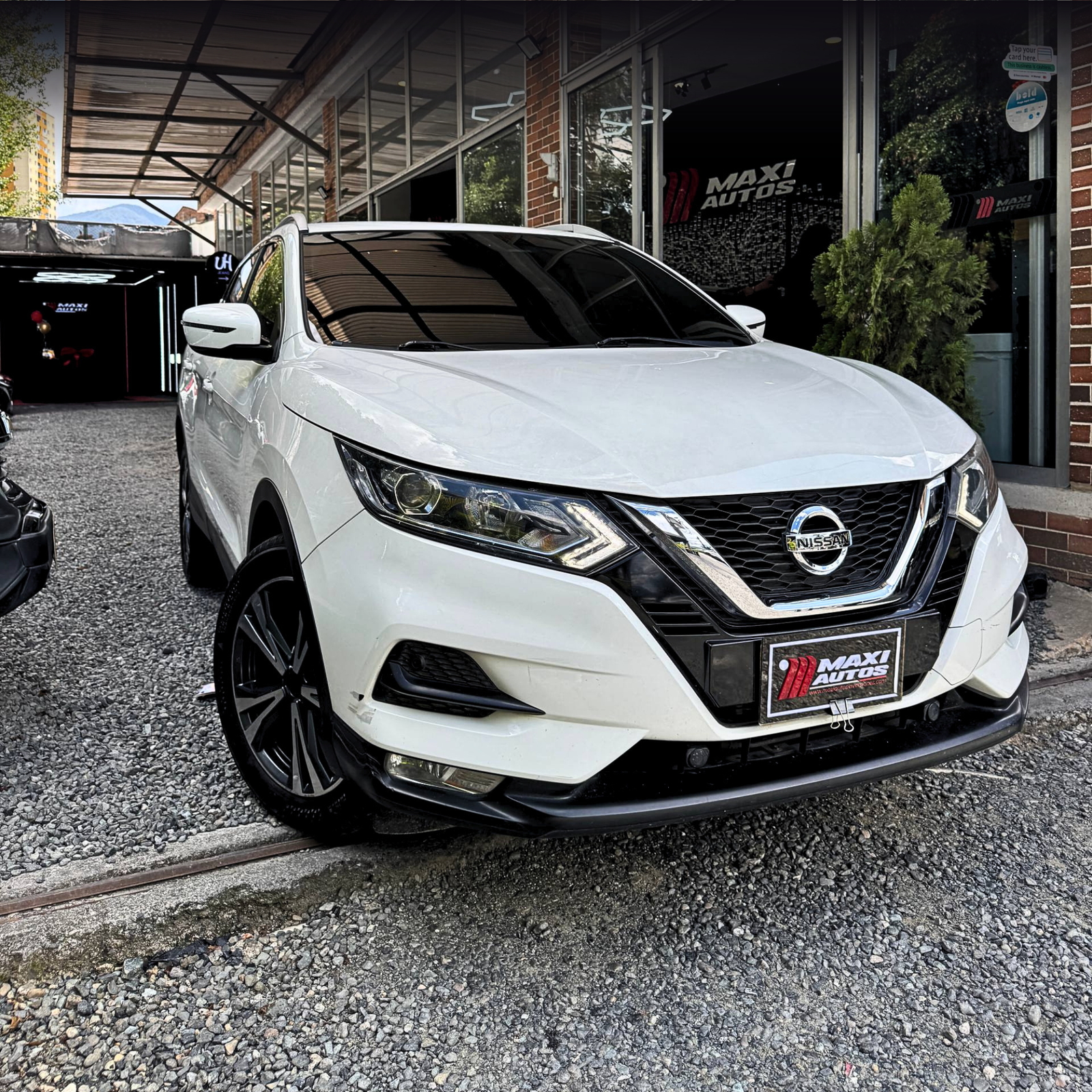 NISSAN QASHQAI ADVANCE AUTOMÁTICA 2.0 4*2 GASOLINA