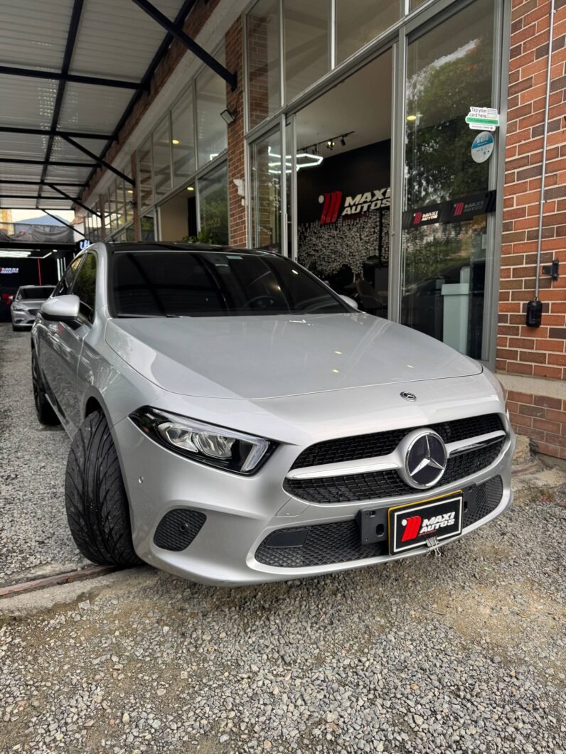 
								MERCEDES-BENZ A200 SEDAN AT 1.3CC TURBO full									