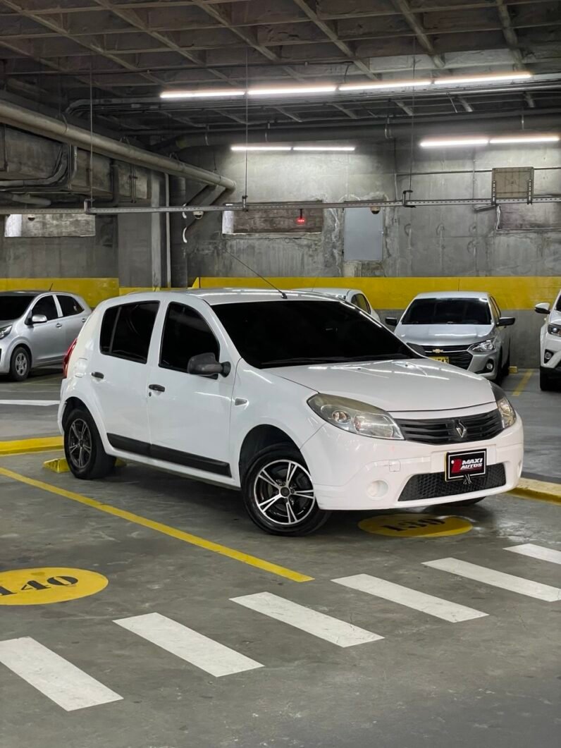 
								RENAULT SANDERO EXPRESSION 1.6 MT full									