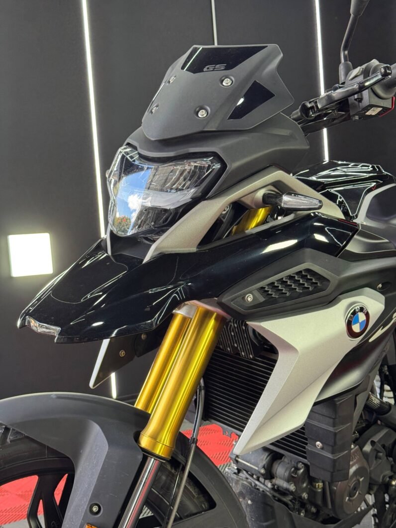 
								BMW G310GS full									
