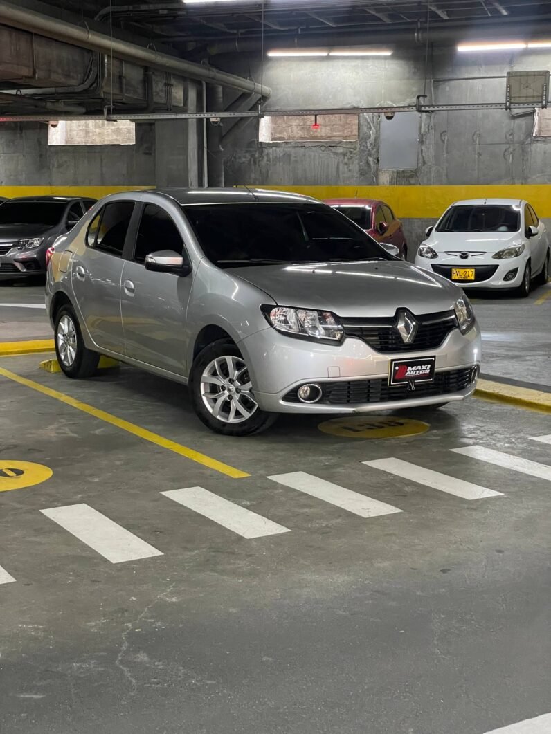 
								RENAULT LOGAN PRIVILEGE AT 1.6 SD full									