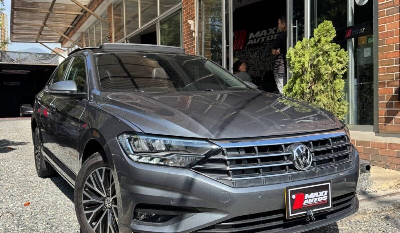 
								VOLKSWAGEN JETTA HIGHLINE TSI 1.4 AT full									