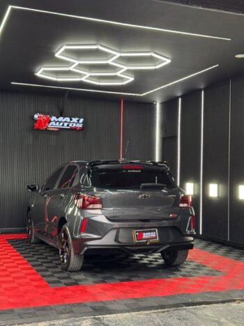CHEVROLET ONIX RS MT HB